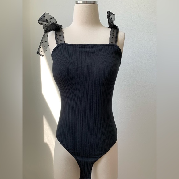 Swiss Dot Shoulder Tie Bodysuit - Picture 7 of 14
